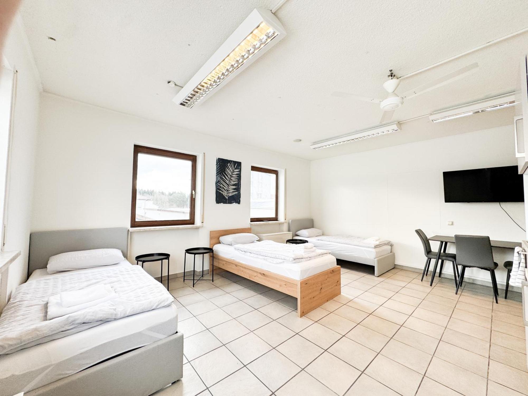 Modern Living Studios Karlsbad Eksteriør bilde